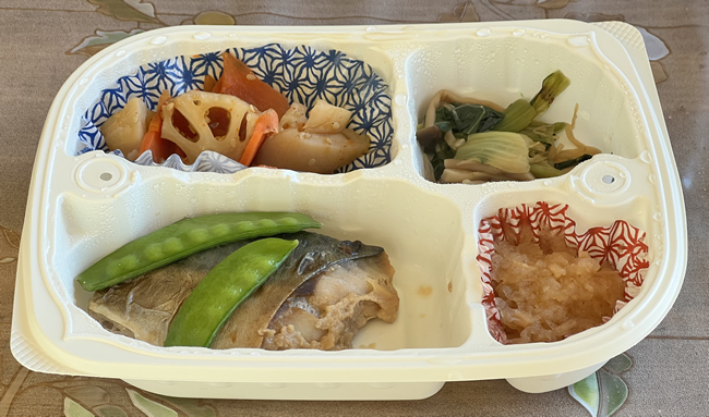 鯖の味噌煮弁当